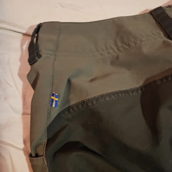 Fjallraven Olive Green Outdoor Pants - Picture 6 of 6